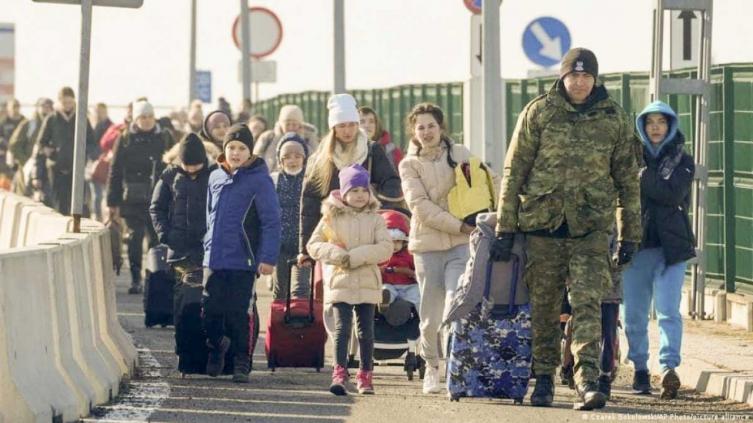 Ascienden a más de 1,7 millones los refugiados que escaparon de Ucrania