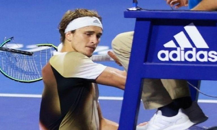 Zverev recibió una sanción que está en 