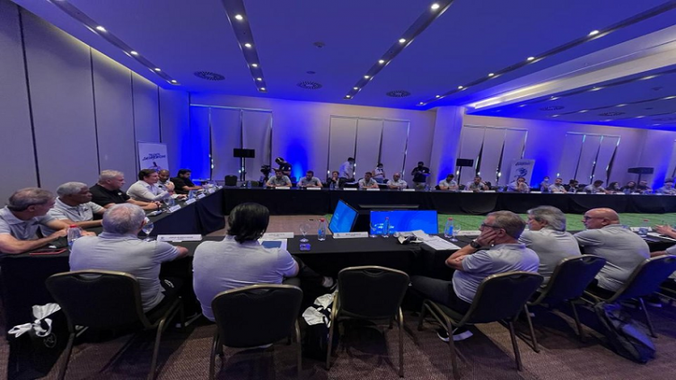 Conmebol: Los campeones del '86 en el segundo Encuentro de Instructores 