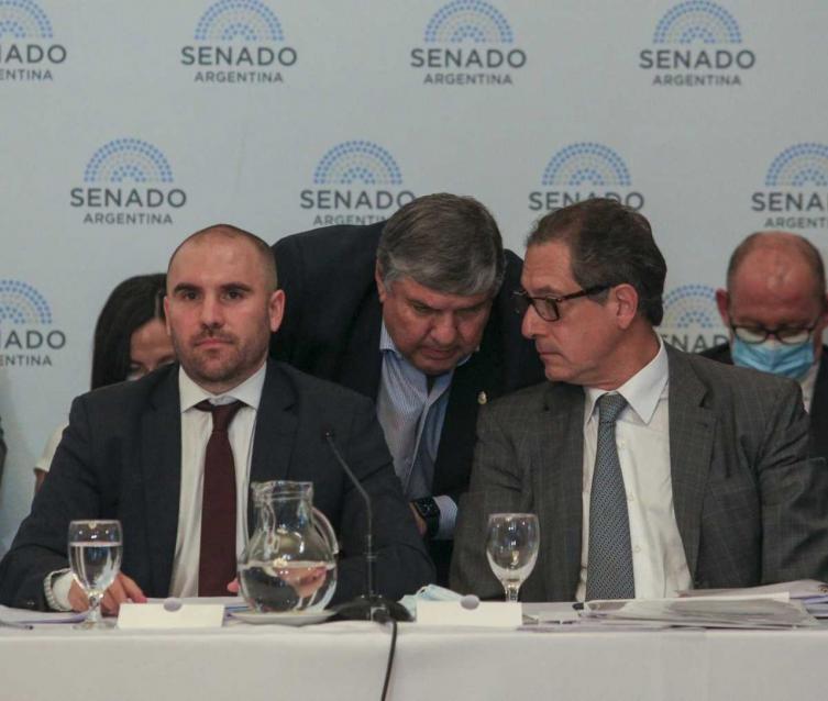 El primer desembolso del FMI sería antes de que termine el mes