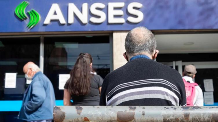 Pagos de ANSES: con cambios por feriado, quiénes cobran entre el 21 y 25 de marzo de 2022