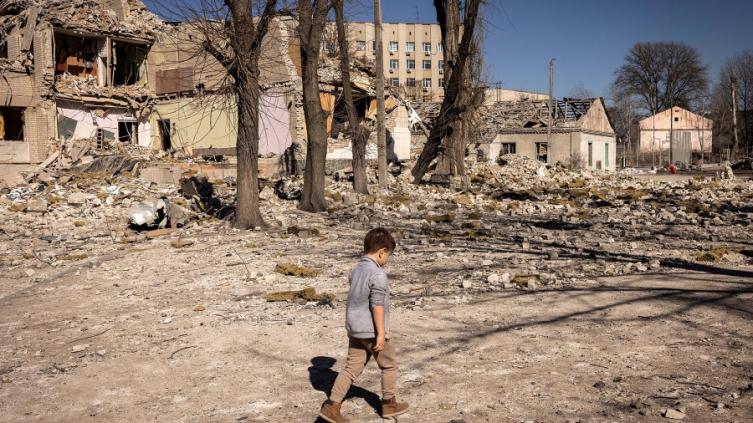 Más de la mitad de los niños de Ucrania dejó sus casas por la invasión rusa