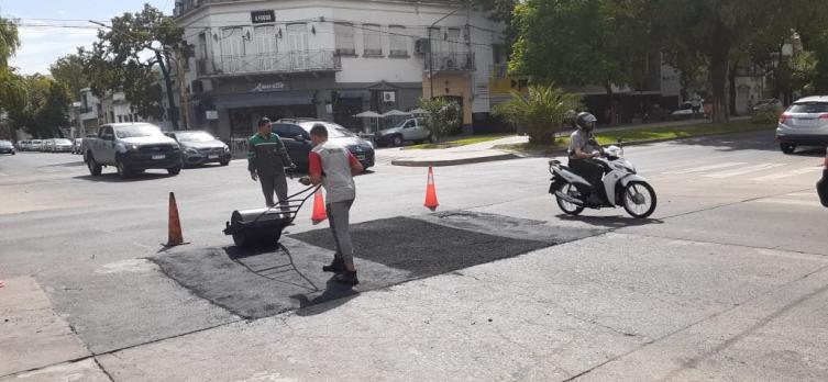 Trabajos de fumigación, iluminación y bacheo previstos para este lunes