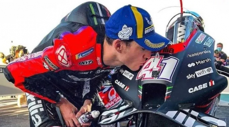 Moto GP: Espargaró se quedó con la Pole en Termas de Rio Hondo
