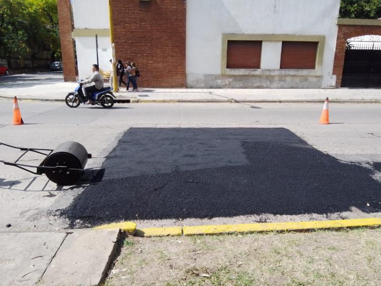 Trabajos de fumigación, iluminación y bacheo previstos para este lunes