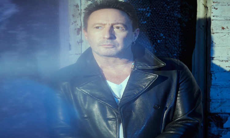 Julian Lennon lanzó dos adelantos de su nuevo álbum