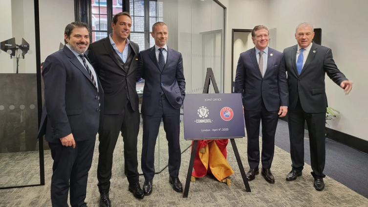 En funcionamiento la oficina de Conmebol y UEFA en Londres