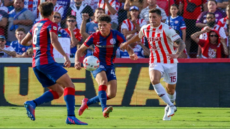 En un partido para el olvido de Unión, San Lorenzo le ganó 2-1 en Santa Fe 