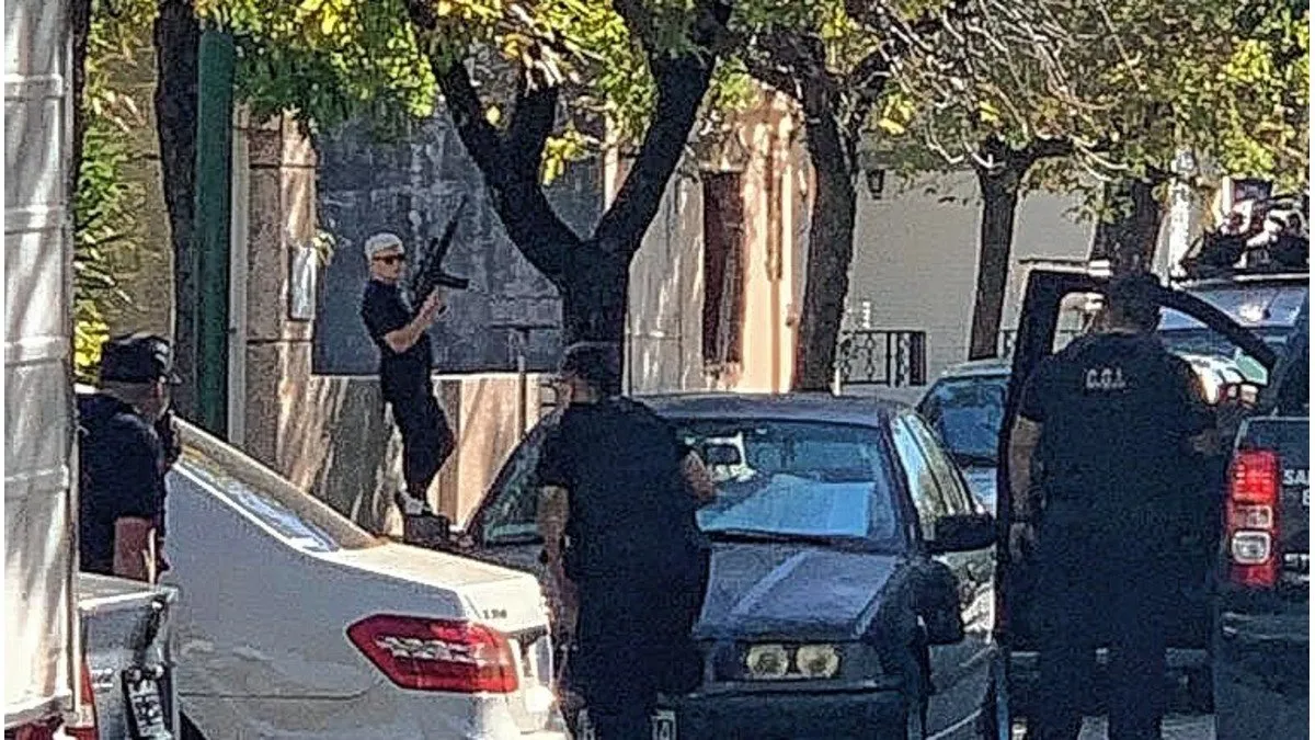 Imputaron al hombre armado