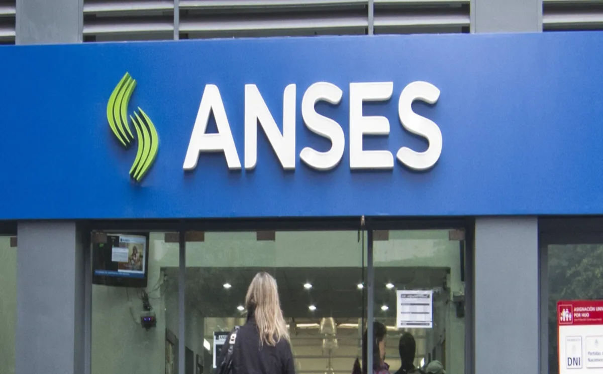 Pagos de ANSES hoy: bono y quiénes cobran este lunes 25 de abril