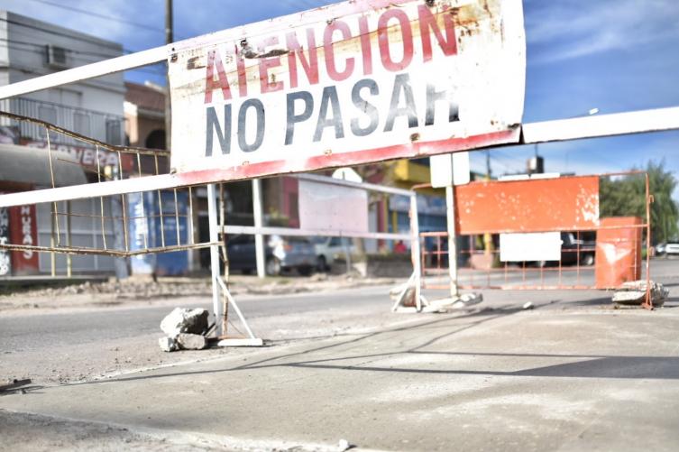 Trabajos de iluminación, arbolado y bacheo previstos para este martes