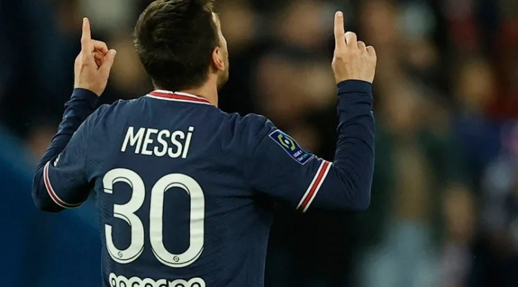 Se confirmó que Lionel Messi continuará en el PSG