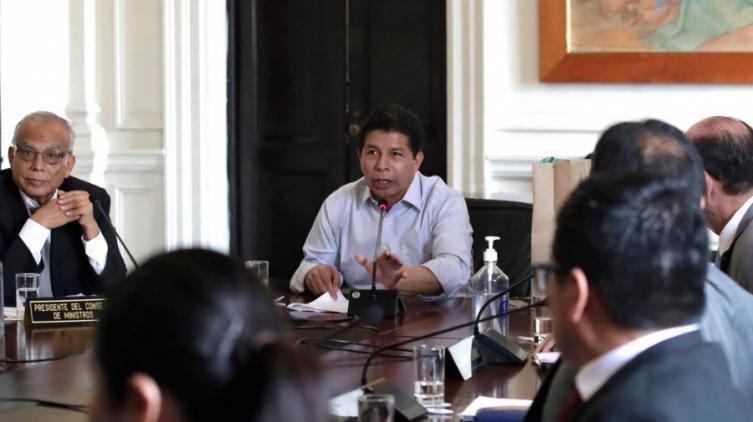 Perú: Castillo presentó su iniciativa para una nueva Constitución