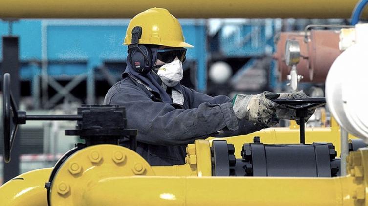 Rusia suspenderá el suministro de gas a Polonia por incumplir el pago en rublos