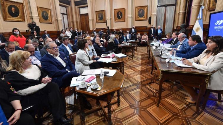 El Senado abrió el debate sobre la reforma de la Corte