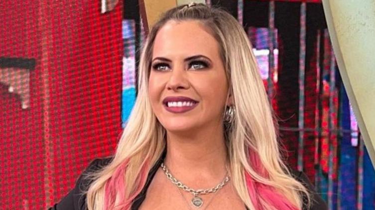 Alejandra Maglietti puso en venta en Internet parte de su guardarropa