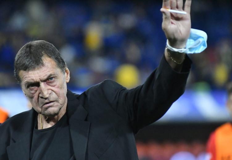 Los hinchas de Colón volvieron a pedir por la renuncia de Falcioni