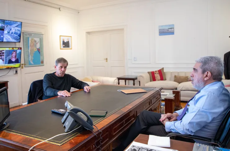 Jatón se reunió con Aníbal Fernández