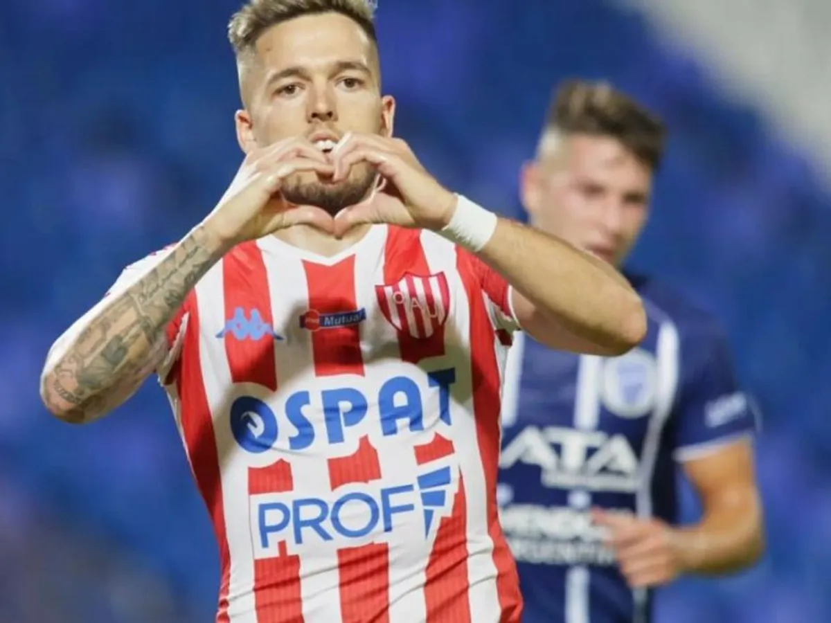 Franco Troyansky, tras su paso por Atlas, deberá volver a Unión