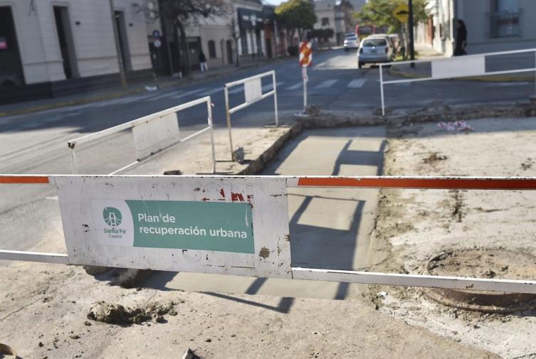 Trabajos de iluminación, arbolado y bacheo previstos para este viernes