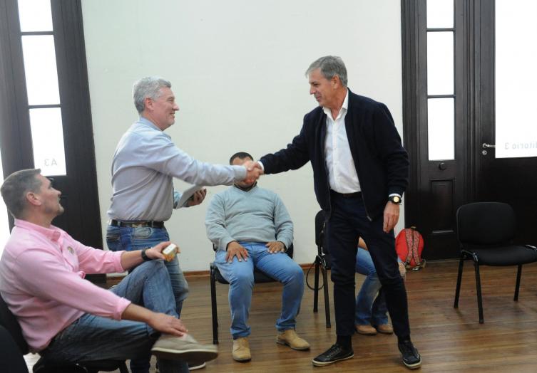 La Municipalidad entregó $ 1.800.000 a clubes barriales