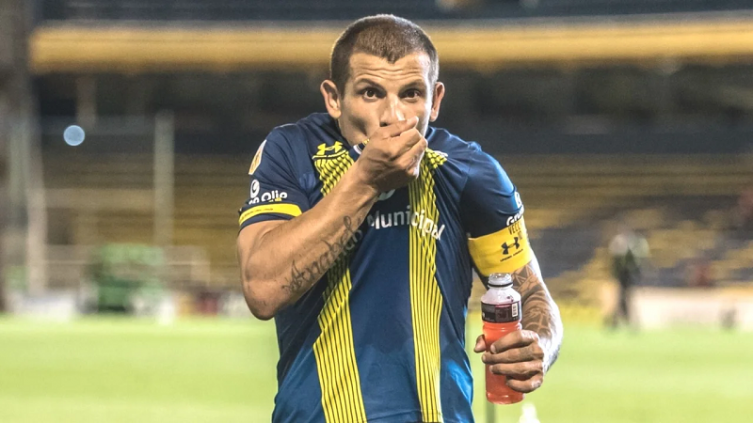 En Central le rescindirá el contrato a Vecchio
