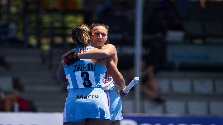 Las Leonas derrotaron a China por 3-1 y están con puntaje ideal