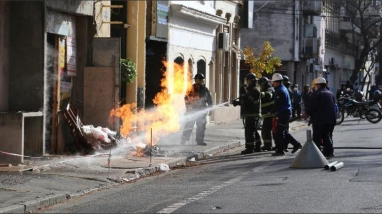 Importante fuga de gas en un edificio en construcción 