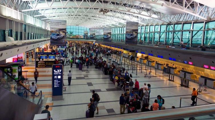 Santafesina hizo una falsa amenaza de bomba en Ezeiza