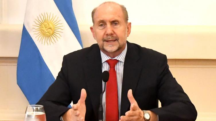 Perotti rechazó las retenciones y pidió crecer en exportaciones