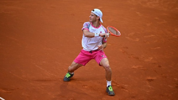 Roland Garros: Schwartzman a tercera ronda y Báez rozó la hazaña 