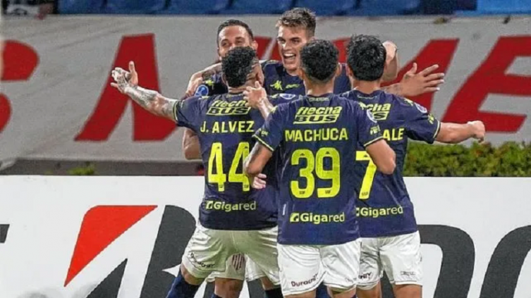 Copa Sudamericana: Unión tenía que ganar y goleó 4 a 0 en su visita a Junior para clasificar