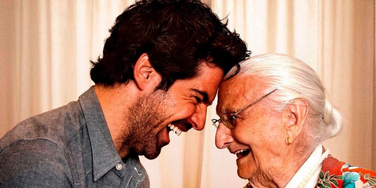 100 días con la Tata, el conmovedor documental de una abuela y su nieto