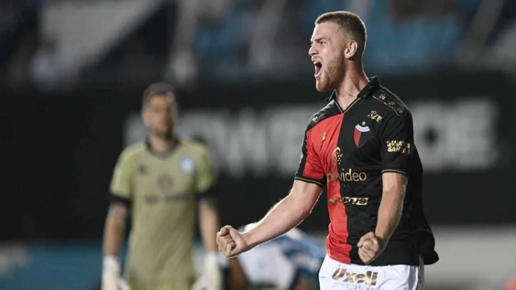 Vignatti puja con River por Beltrán : 