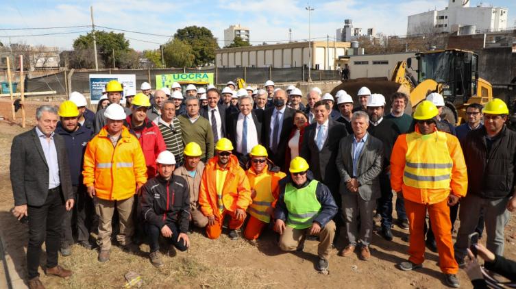 Perotti y Fernández en el inicio de obras para la ampliación de las Plantas Potabilizadoras