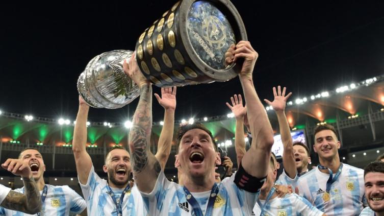 Campaña busca que Argentina juegue en Qatar con la camiseta que conquistó la Copa América