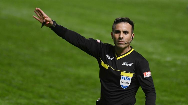 Terna chilena para el partido de vuelta entre Unión y Nacional