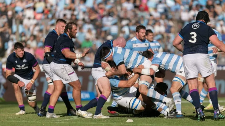 Los Pumas fueron superados por Escocia y cayeron en Salta