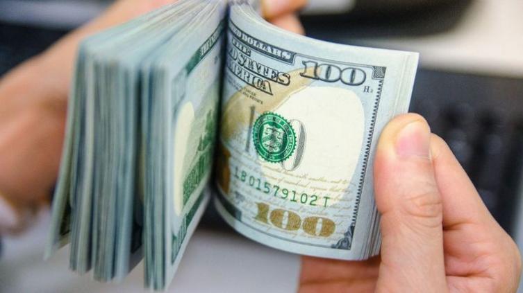 Nuevo récord del dólar 