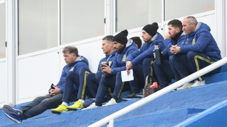 Tevez fue a ver a Mac Allister y a Leudo a la Reserva