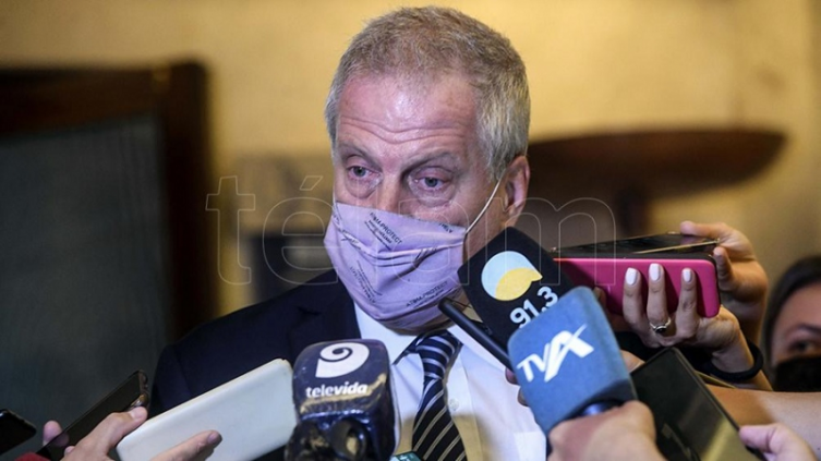 Perczyk ampara el derecho de los estudiantes a ver los partidos del Mundial