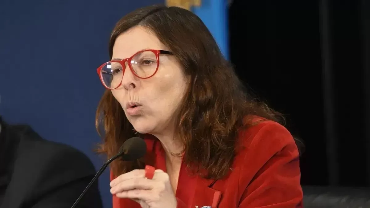 Batakis se reúne con gobernadores en el Palacio de Hacienda
