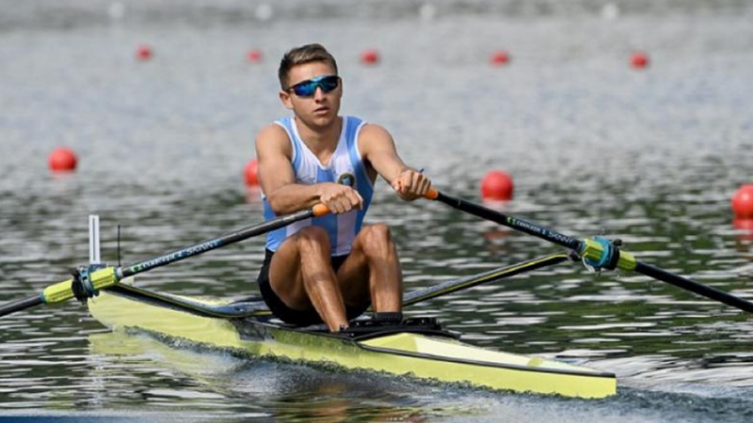 Remero argentino clasificó a la final del Mundial sub 23