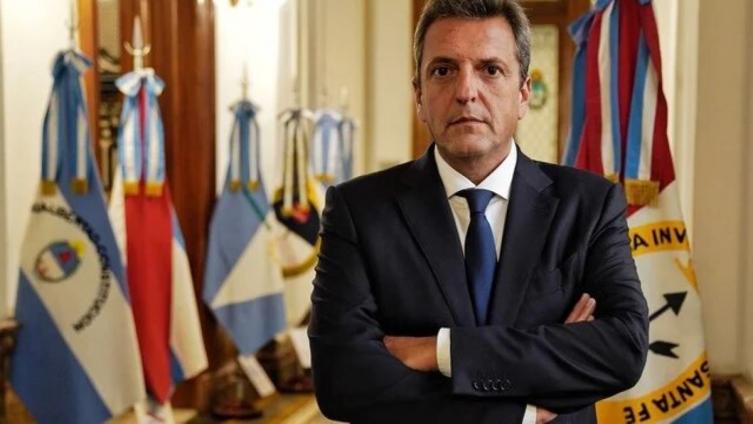 Massa presenta su equipo y prepara las primeras medidas