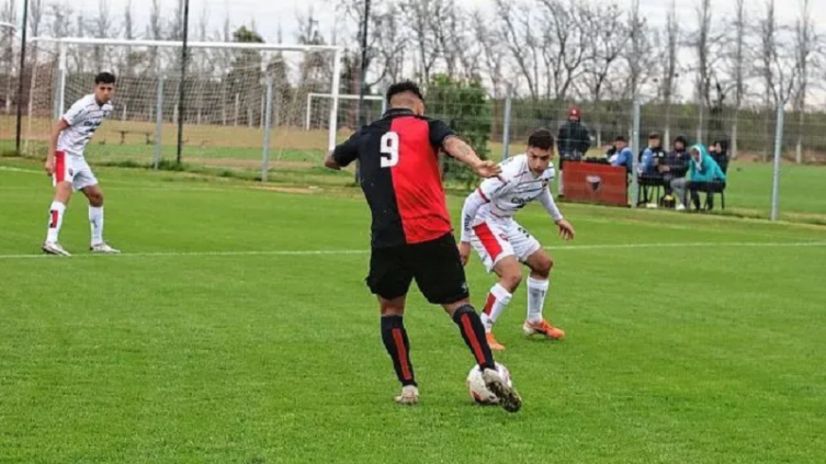 Colón cayó 2-0 ante Newell's en Reserva 