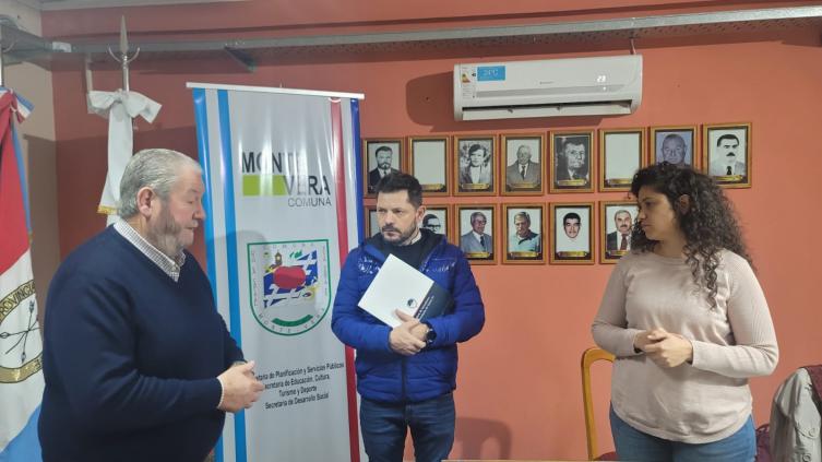 Castelló presentó un proyecto para declarar ciudad a Monte Vera