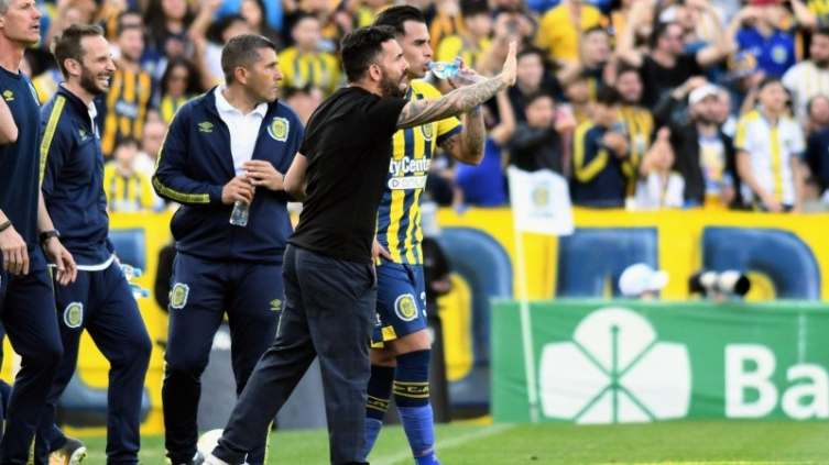 Tevez de Buonanotte: “El freno y cuando acelera me hace acordar a Messi