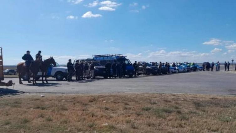 Tres detenidos por prender fuego en las islas frente a Rosario