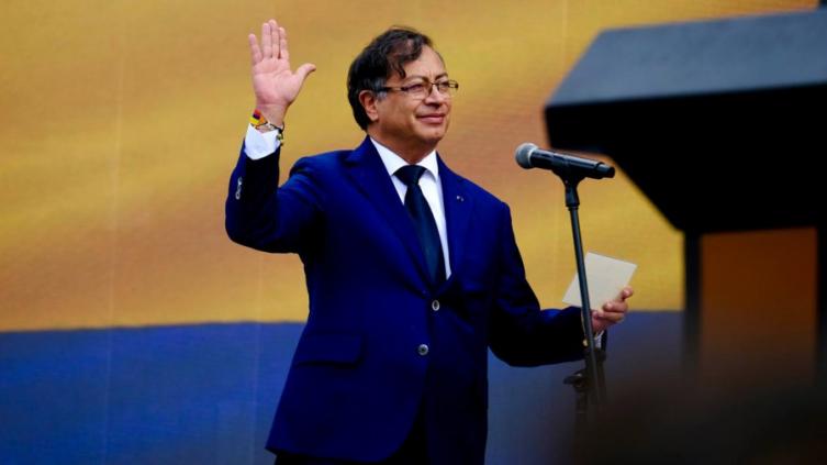 El presidente de Colombia cederá al 