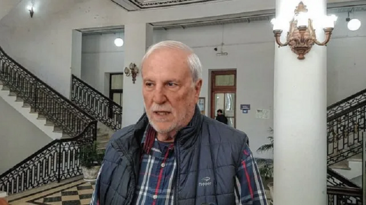 Vignatti en Buenos Aires para concretar la llegada del DT de Colón